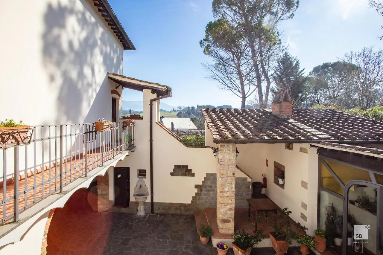Tenuta Il Burchio Incisa in Val d'Arno 3*,